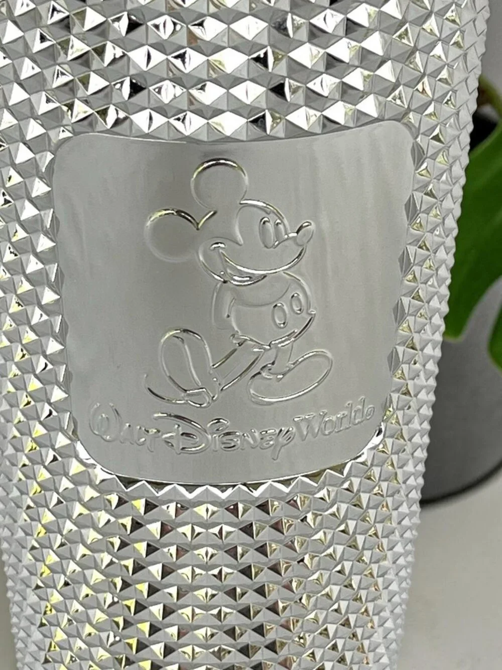 Walt Disney World Parks Mickey Mouse Disney  Starbucks 24 oz Tumbler W/ Straw